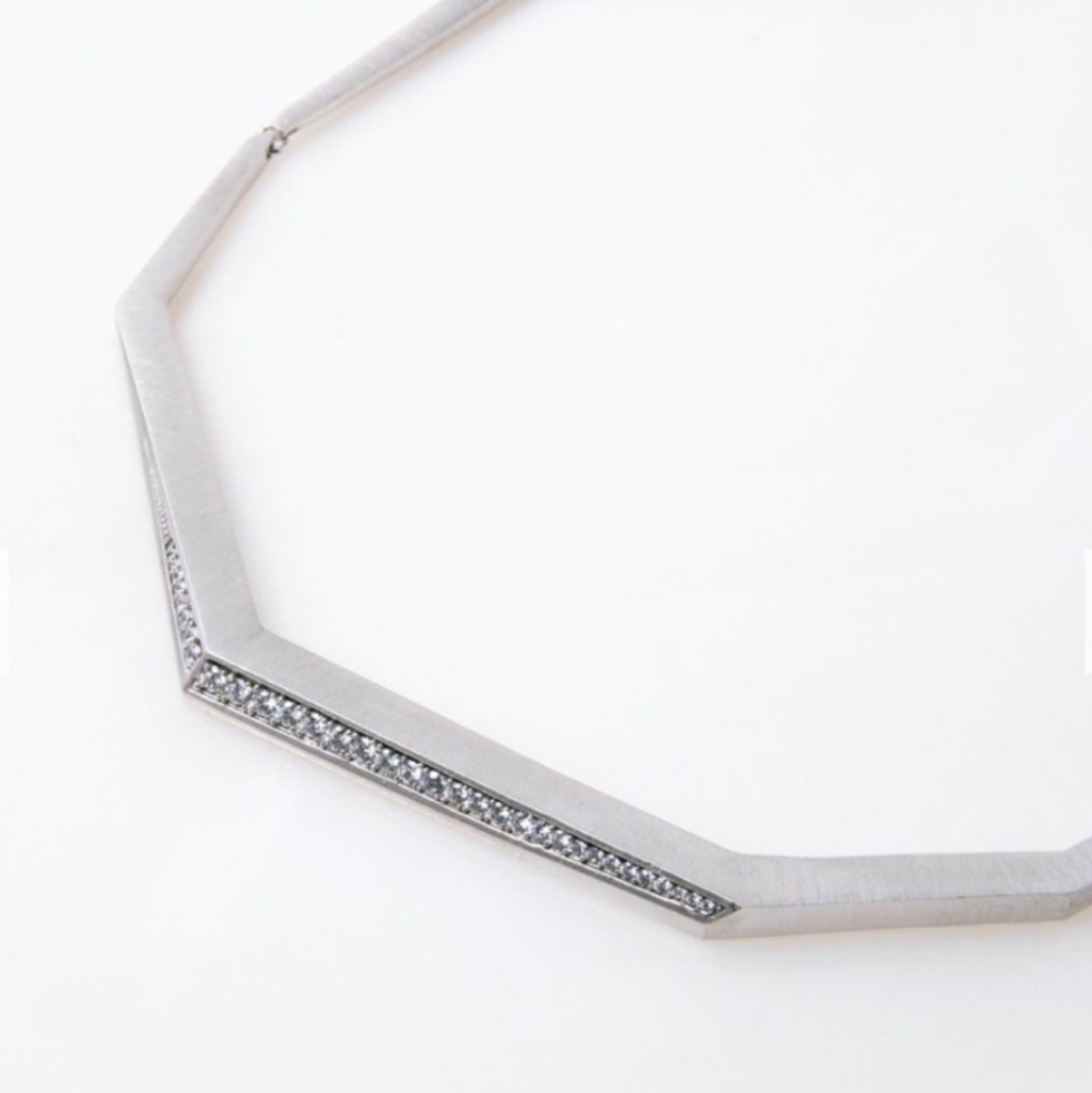 Kendra Scott Lucas Necklace - Picture 2 of 6
